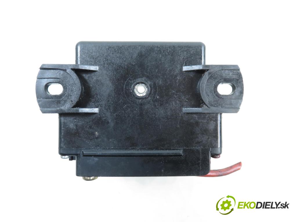 VW LT 28-46 II Platforma / podwozie (2DC, 2DF, 2DG, 2DL, 2DM) KABINA/PLATFORMA 1999 75,00 2.5 TDI - AHD 2461,00 RELÉ: SWIEC: 2D0911253 ; 899063000