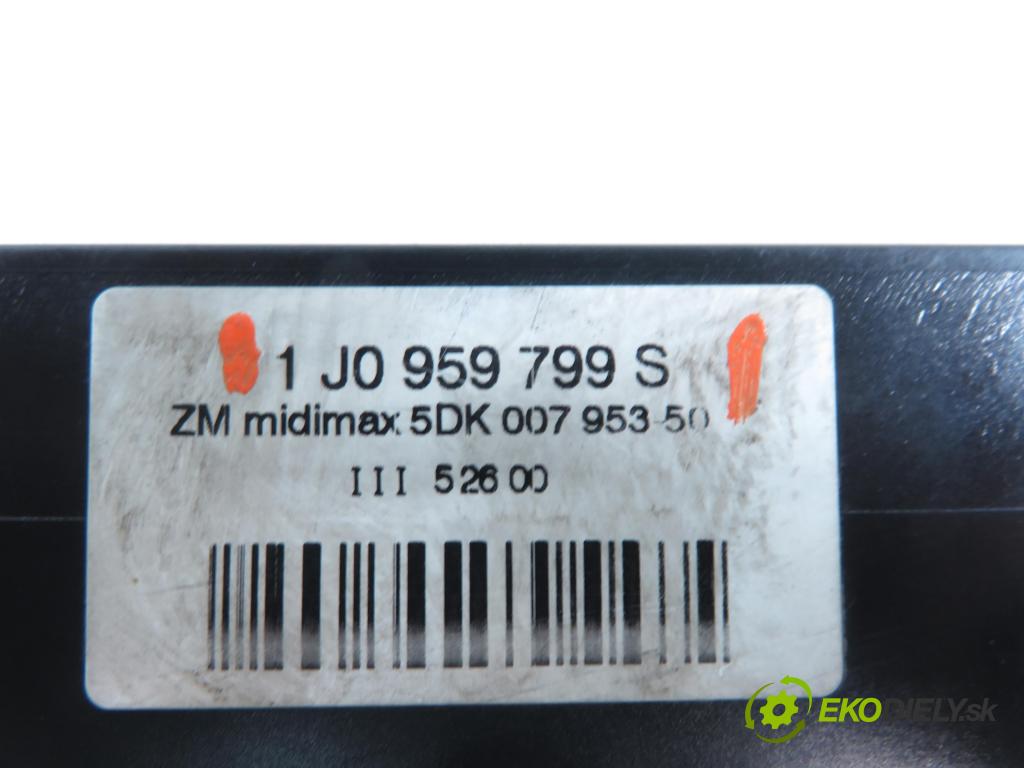 SEAT LEON (1M1) HB 1999 66,00 1.9 TDI 90 - ALH 1896,00 MODUL komfortu 1J0959799S