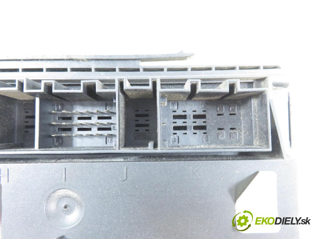VW TRANSPORTER V Skrzynia (7HA, 7HH, 7EA, 7EH) FURGON 2008 75,00 1.9 TDI - BRS 1896,00 MODUL komfortu 7H0937049R ; 7H7970292M