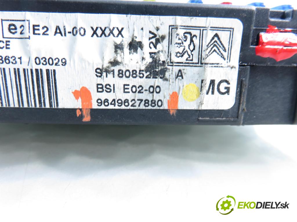 PEUGEOT 206 liftback (2A/C) HB 2003 55,00 1.4 75 - KFW 1360,00 MODUL BSI 9649627880