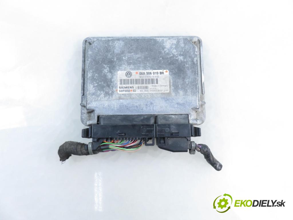 SEAT LEON (1M1) HB 2001 74,00 1.6 - AKL 1595,00 Riadiaca jednotka Motor 06A906019BR ; 5WP4450