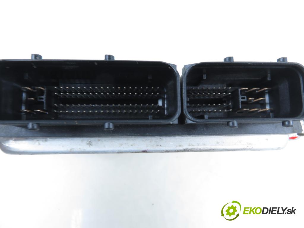 SEAT LEON (1M1) HB 1999 66,00 1.9 TDI 90 - ALH 1896,00 Riadiaca jednotka Motor 038906012CA ; 0281010230
