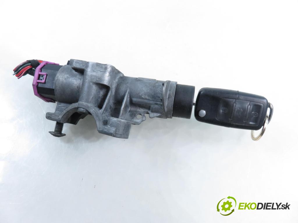 VW POLO (9N_) HB 2002 40,00 1.2 - BMD 1198,00 spinačka 4B0905851C (Spínacia skrinka)