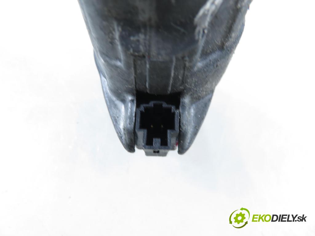 VW POLO (9N_) HB 2002 40,00 1.2 - BMD 1198,00 spinačka 4B0905851C (Spínacia skrinka)