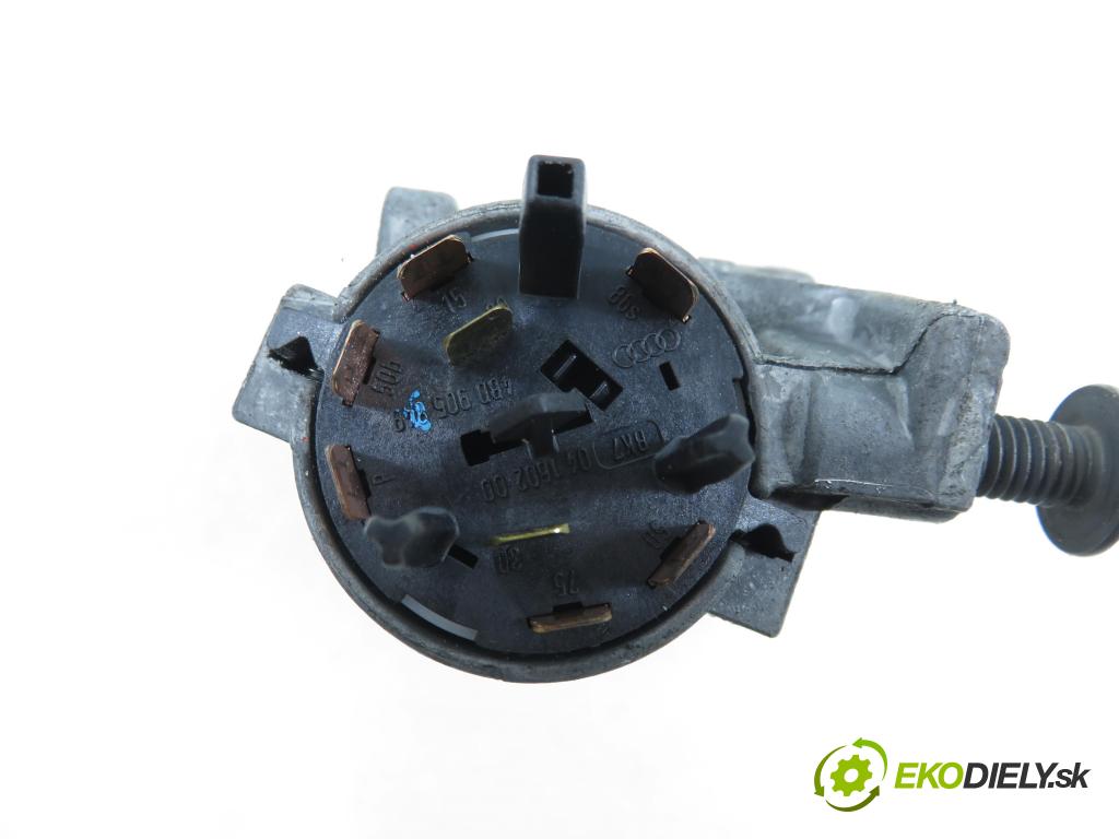 VW POLO (9N_) HB 2002 40,00 1.2 - BMD 1198,00 spinačka 4B0905851C (Spínacia skrinka)