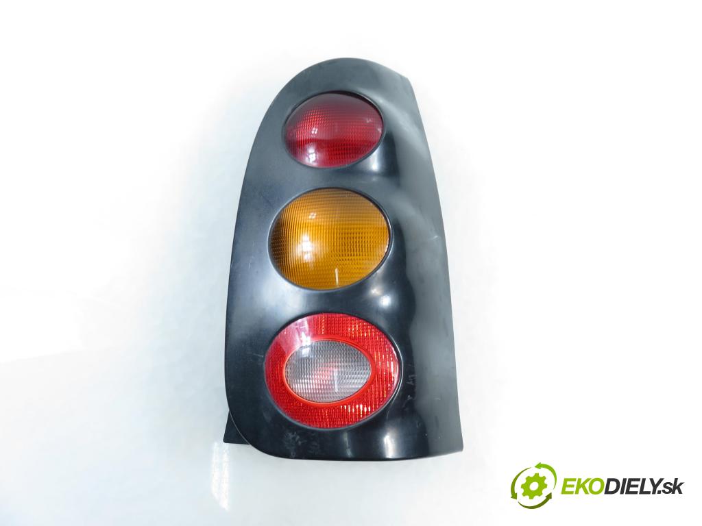 SMART CITY-COUPE (450) HB 2001 30,00 0.8 CDI R3 41 - OM 660.940 799,00 Svetlo pravé zadné 253042R