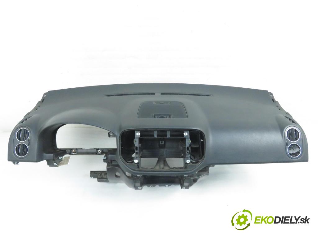 VW GOLF PLUS (5M1, 521) HB 2006 66,00 1.9 TDI - BRU 1896,00 doska