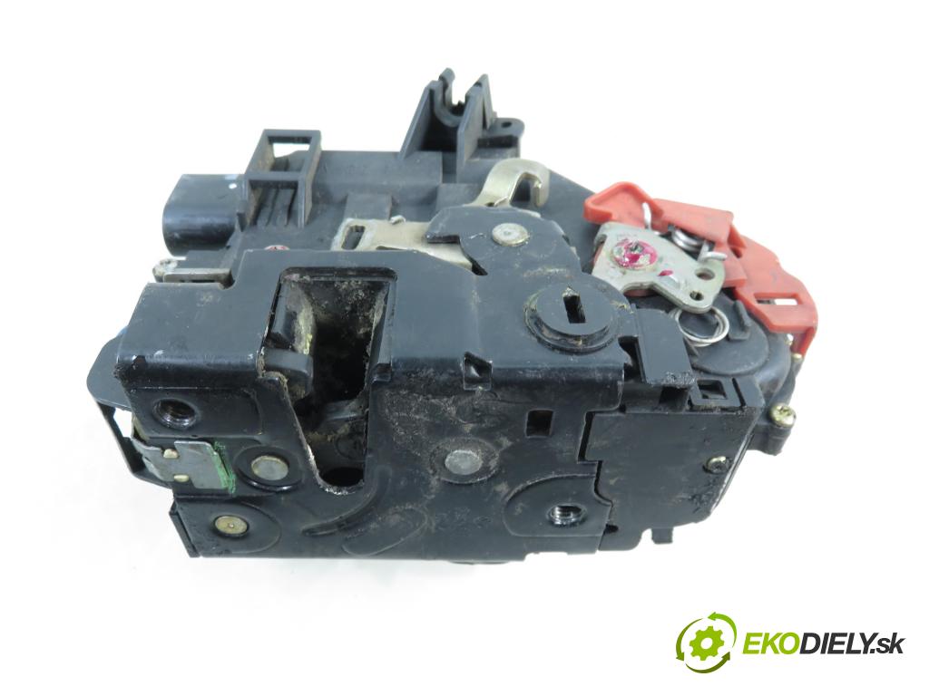 AUDI A2 (8Z0) HB 2002 55,00 1.4 TDI - AMF 1422,00 zámok PTE 8Z0839016D