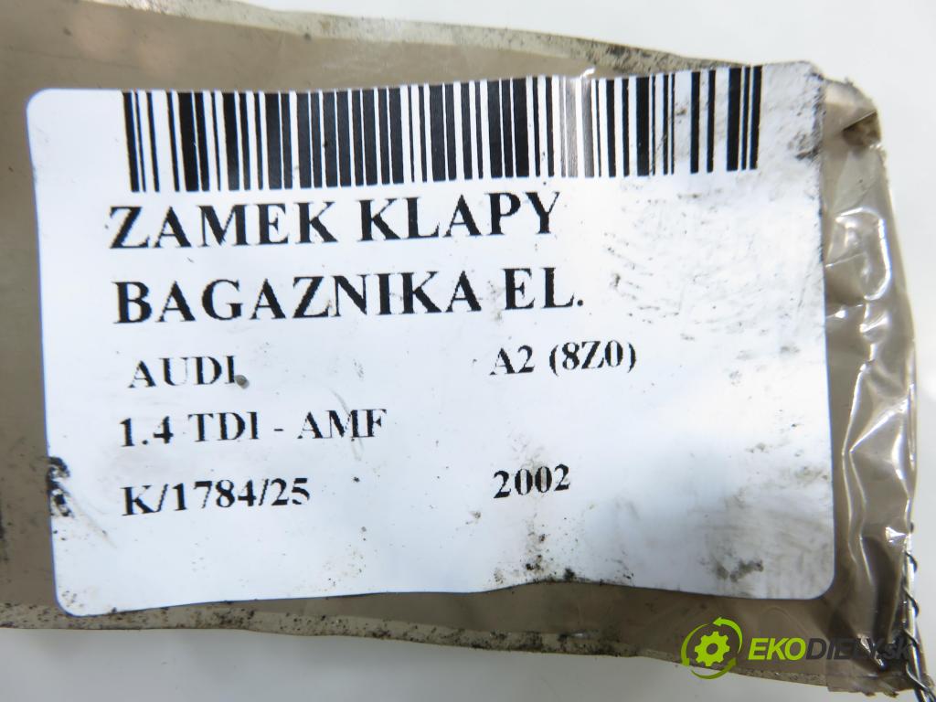 AUDI A2 (8Z0) HB 2002 55,00 1.4 TDI - AMF 1422,00 zámok dveří kufr EL. 