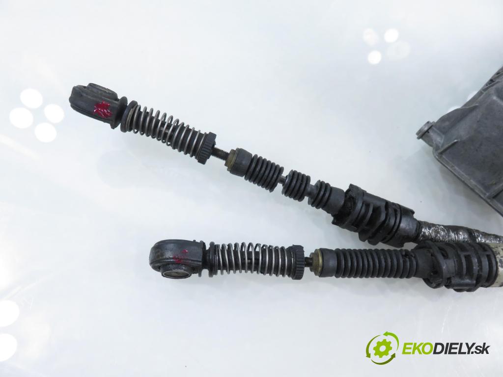 AUDI A2 (8Z0) HB 2002 55,00 1.4 TDI - AMF 1422,00 ZVEDÁK: 8Z0711246A