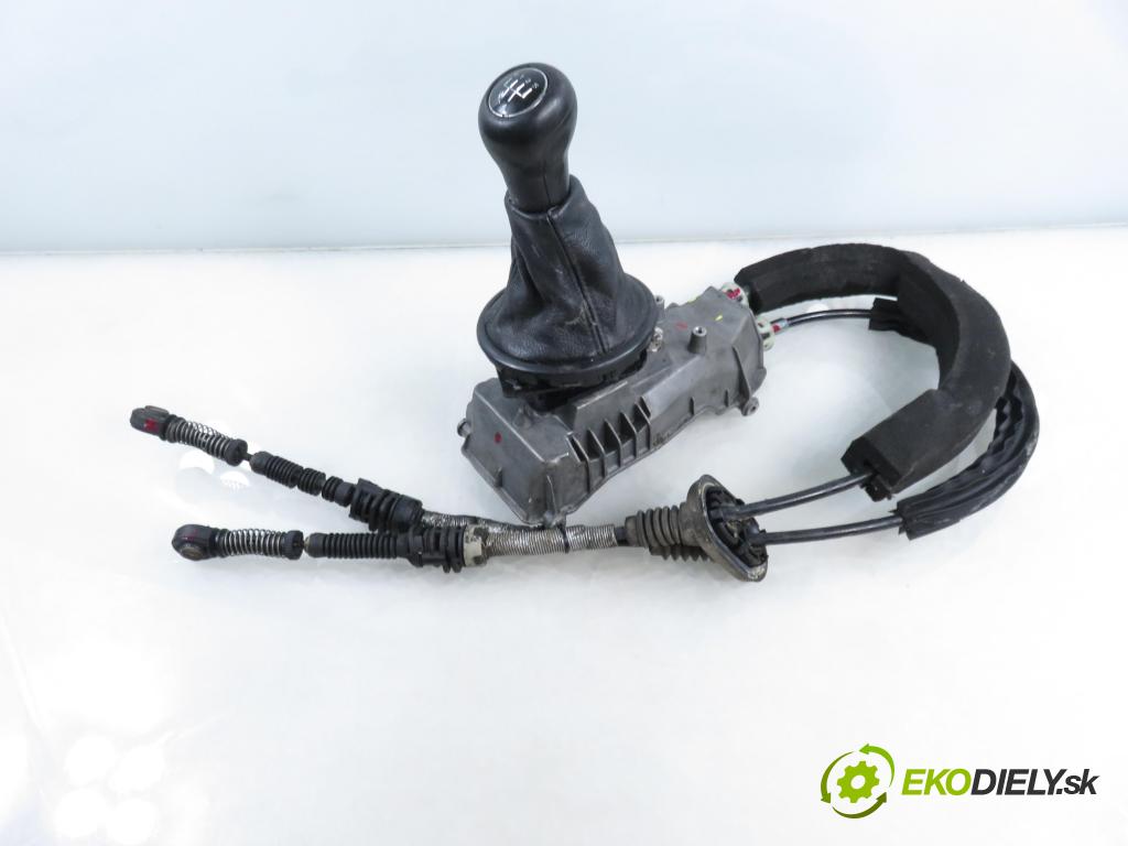 AUDI A2 (8Z0) HB 2002 55,00 1.4 TDI - AMF 1422,00 ZVEDÁK: 8Z0711246A