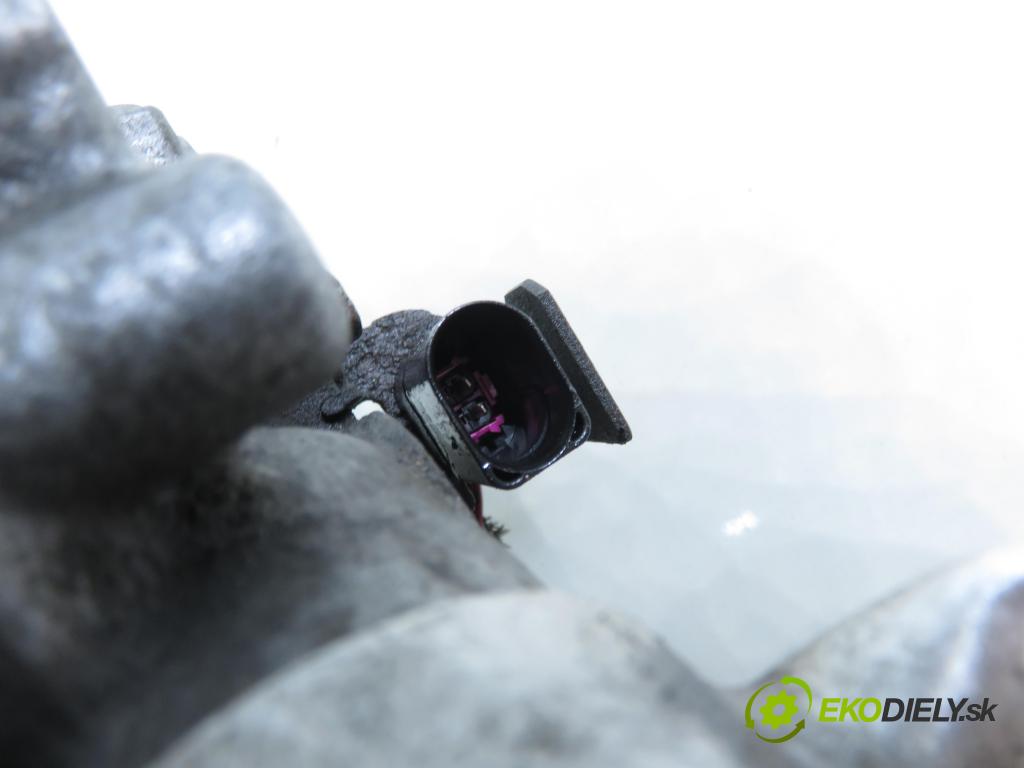 VW FOX (5Z1, 5Z3) HB 2006 55,00 1.4 - BKR 1390,00 KOMPRESOR: klimatizácie 6Q0820803 (Kompresor klimatizácie)