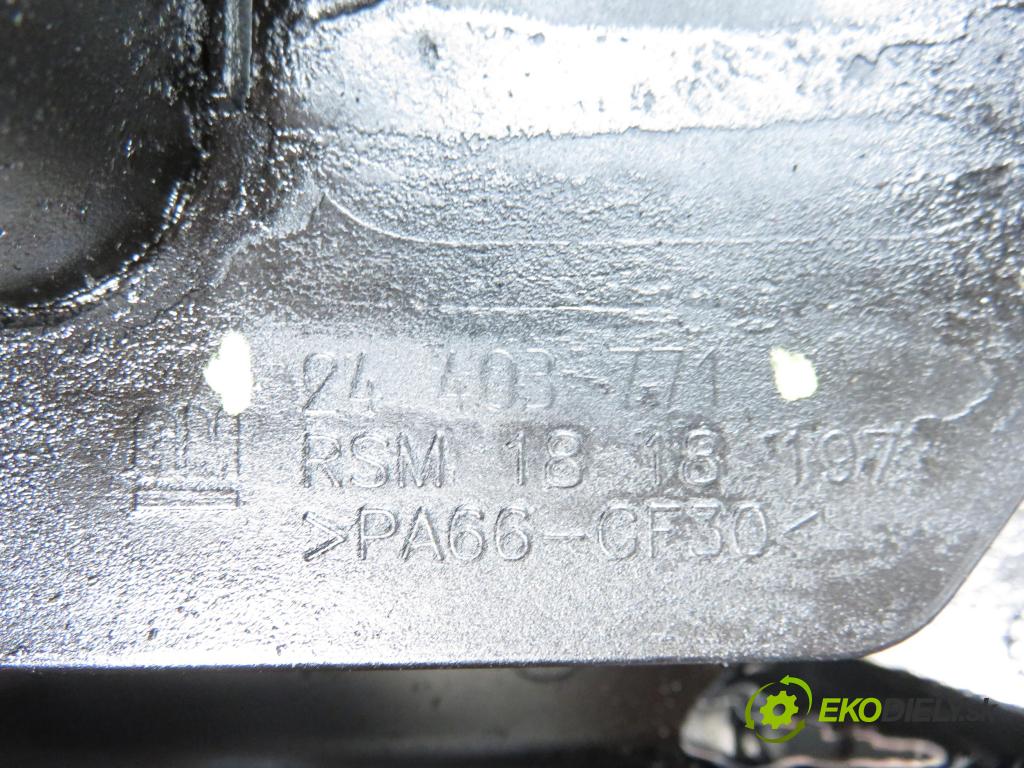 OPEL CORSA C (X01) HB 2000 43,00 1.0 12V 58 - Z 10 XE 973,00 kryt Ventilů 24403771 ; 09129756