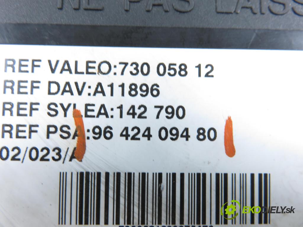 CITROEN XSARA PICASSO (N68) MINIVAN 2002 85,00 1.8 16V - 6FZ (EW7J4) 1749,00 MODUL BSI 9642409480