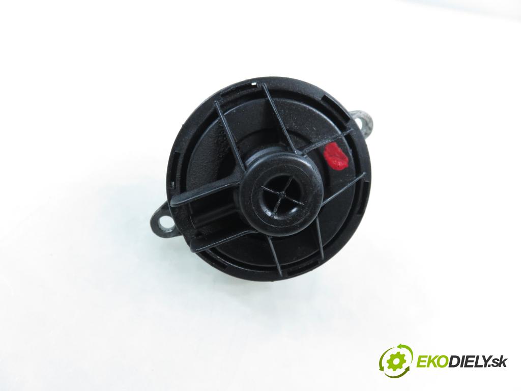 OPEL ZAFIRA A Nadwozie Wielkopojemne (MPV) (T98)  MINIVAN 2001 74,00 2.0 DTI 16V 101 - Y 20 DTH 1995,00 VENTIL: EGR