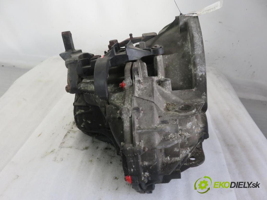 RENAULT MASTER III Platforma / podwozie (EV, HV, UV) KABINA/PLATFORMA 2016 120,00 2.3 dCi 165 FWD - M9T 702 2298,00 Prevodovka manuálne na ČASTI: PF6018