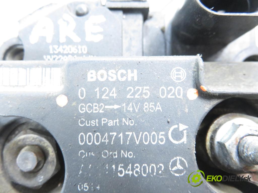 SMART CITY-COUPE (450) HB 2001 30,00 0.8 CDI R3 41 - OM 660.940 799,00 Alternátor 0124225020 (Alternátor)