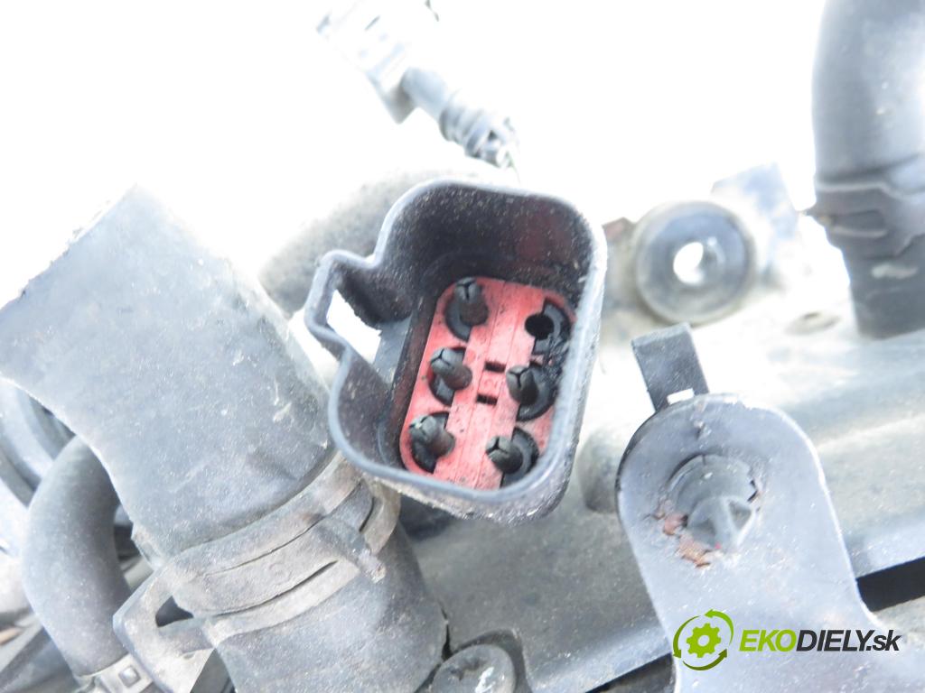 FORD TRANSIT CONNECT (P65_, P70_, P80_) KOMBIVAN 2008 81,00 1.8 TDCi - RWPA 1753,00 Webasto 2T1H18K463BF ; 1M5H18K464AB (Webasto (nezávislé kúrenie))