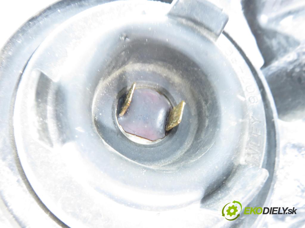 HONDA CIVIC VII Hatchback (EU, EP, EV) HB 2004 66,00 1.4 iS (EP1) 90 - D14Z6 1396,00 Svetlo PP 33100S5TG61