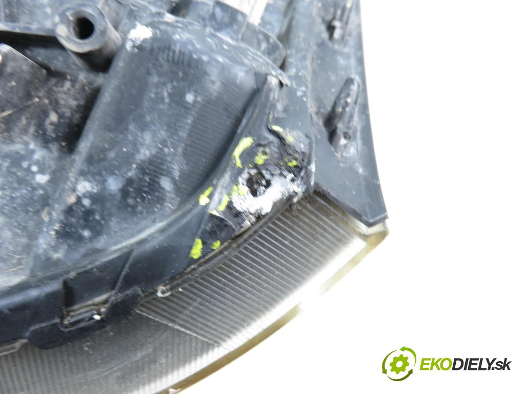 HONDA CIVIC VII Hatchback (EU, EP, EV) HB 2004 66,00 1.4 iS (EP1) 90 - D14Z6 1396,00 Svetlo PP 33100S5TG61