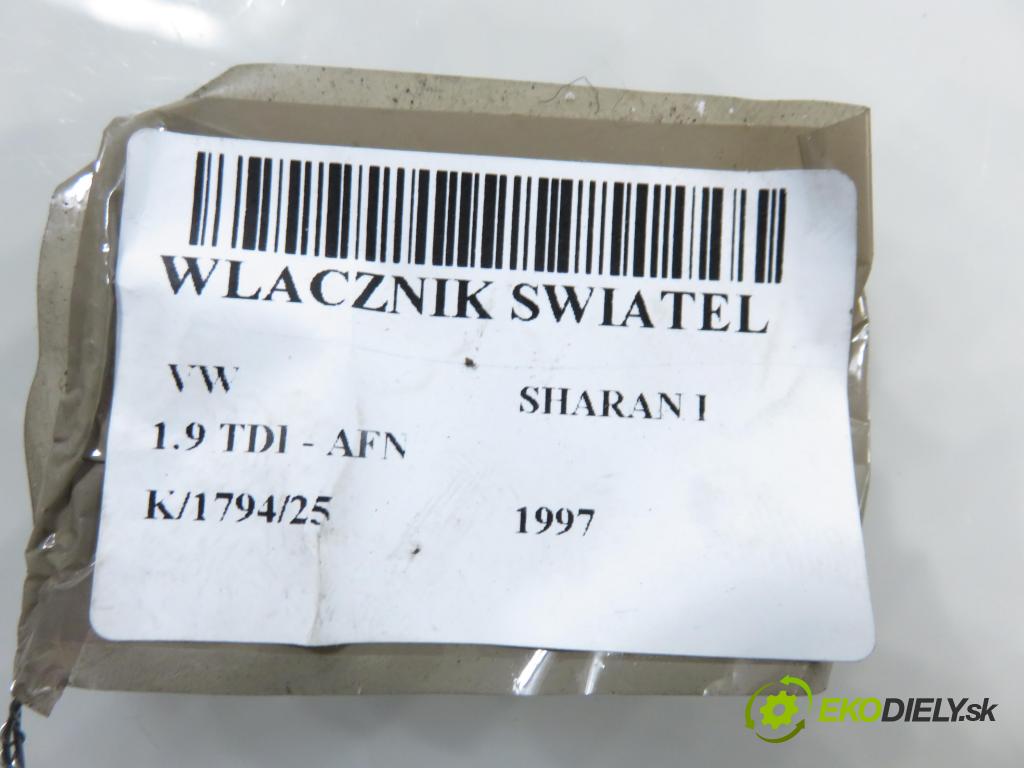 VW SHARAN (7M8, 7M9, 7M6) MINIVAN 1997 81,00 1.9 TDI 110 - AFN 1896,00 přepínač světla 7M1941531D ; 95VW13K196AB ; 98504051506