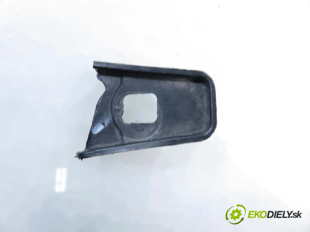 FORD FIESTA VI (CB1,CCN) HB 2009 44,00 1.25 - STJA 1242,00 Svetlo LP 8A6113W030CH