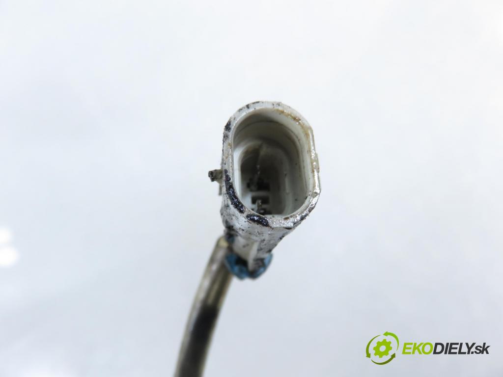 OPEL ZAFIRA A Nadwozie Wielkopojemne (MPV) (T98)  MINIVAN 2002 92,00 1.8 16V 125 - Z 18 XE 1796,00 KOMPRESOR: klimatizace 24464151 (Kompresor klimatizace)