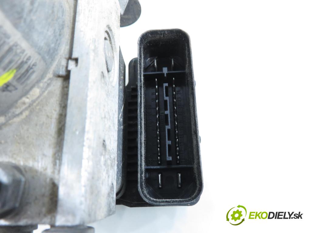 VW GOLF PLUS (5M1, 521) HB 2006 66,00 1.9 TDI - BRU 1896,00 Pumpa ABS 1K0907379P ; 10097003153 ; 1K0614117H (Pumpa ABS)