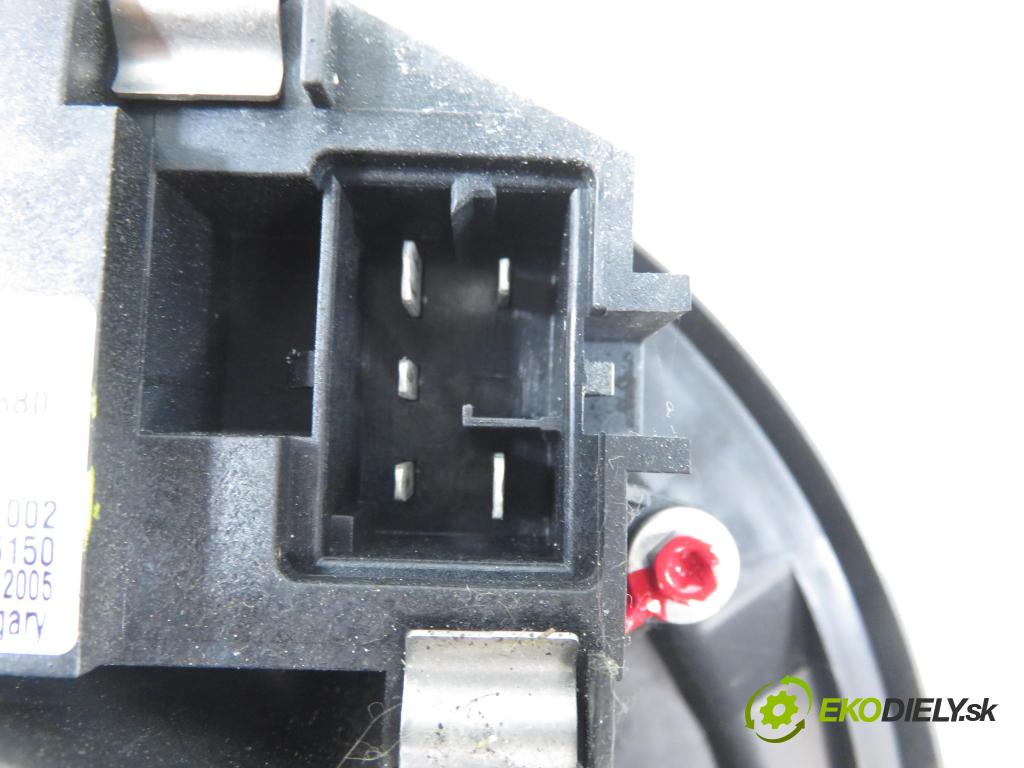 VW GOLF PLUS (5M1, 521) HB 2006 66,00 1.9 TDI - BRU 1896,00 ventilátor větráku 3C1820015E ; 3C0907521 ; F011500002