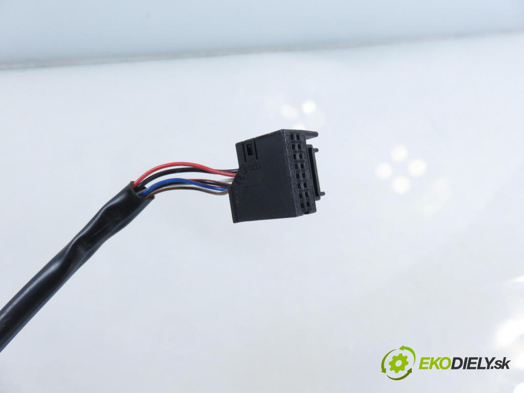 VW GOLF PLUS (5M1, 521) HB 2006 66,00 1.9 TDI - BRU 1896,00 Spätné zrkadlo