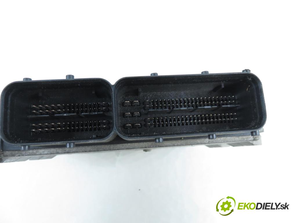 FIAT PANDA (169_) HB 2008 51,00 1.3 D Multijet 4x4 - 188 A8.000 1248,00 spínačka / imobilizéra IMMO / řídící jednotka 61027500 ; 55180280
