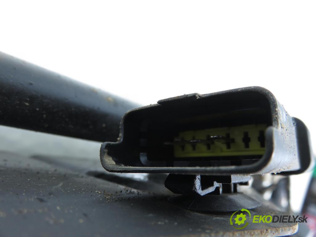 CITROEN C8 (EA_, EB_) MINIVAN 2005 0,00 2.0 HDi - RHT (DW10ATED4) 1997,00 Webasto 000002021232 ; 988880G ; 66724B (Webasto (nezávislé topení))