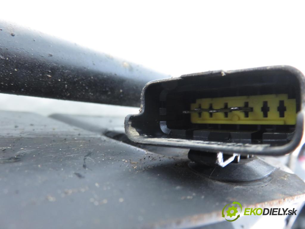 CITROEN C8 (EA_, EB_) MINIVAN 2005 0,00 2.0 HDi - RHT (DW10ATED4) 1997,00 Webasto 000002021232 ; 988880G ; 66724B (Webasto (nezávislé topení))