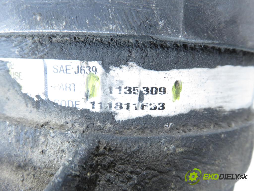 RENAULT TRAFIC II Skrzynia (FL) FURGON 2002 74,00 1.9 dCi 100 - F9Q 760 1870,00 KOMPRESOR: klimatizace 7700105765 ; 1135309 (Kompresor klimatizace)