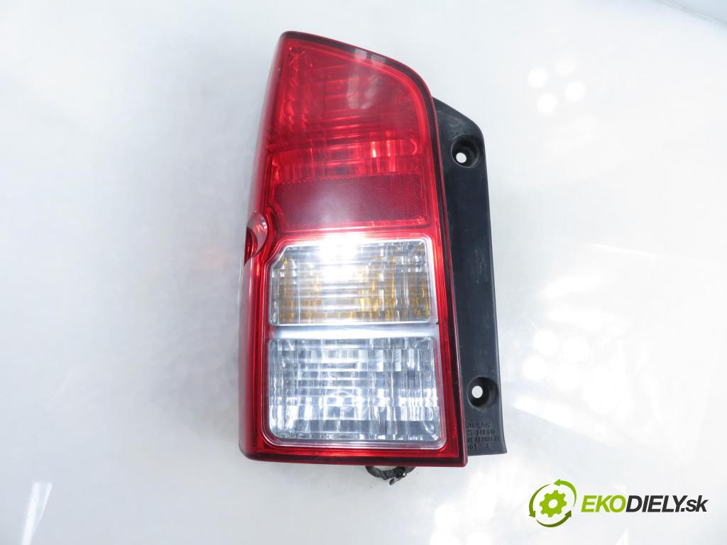 NISSAN PATHFINDER III (R51) TERENOWY 2007 198,00 4.0 4WD 269 - VQ40DE 3954,00 Svetlo ľavé zadné
