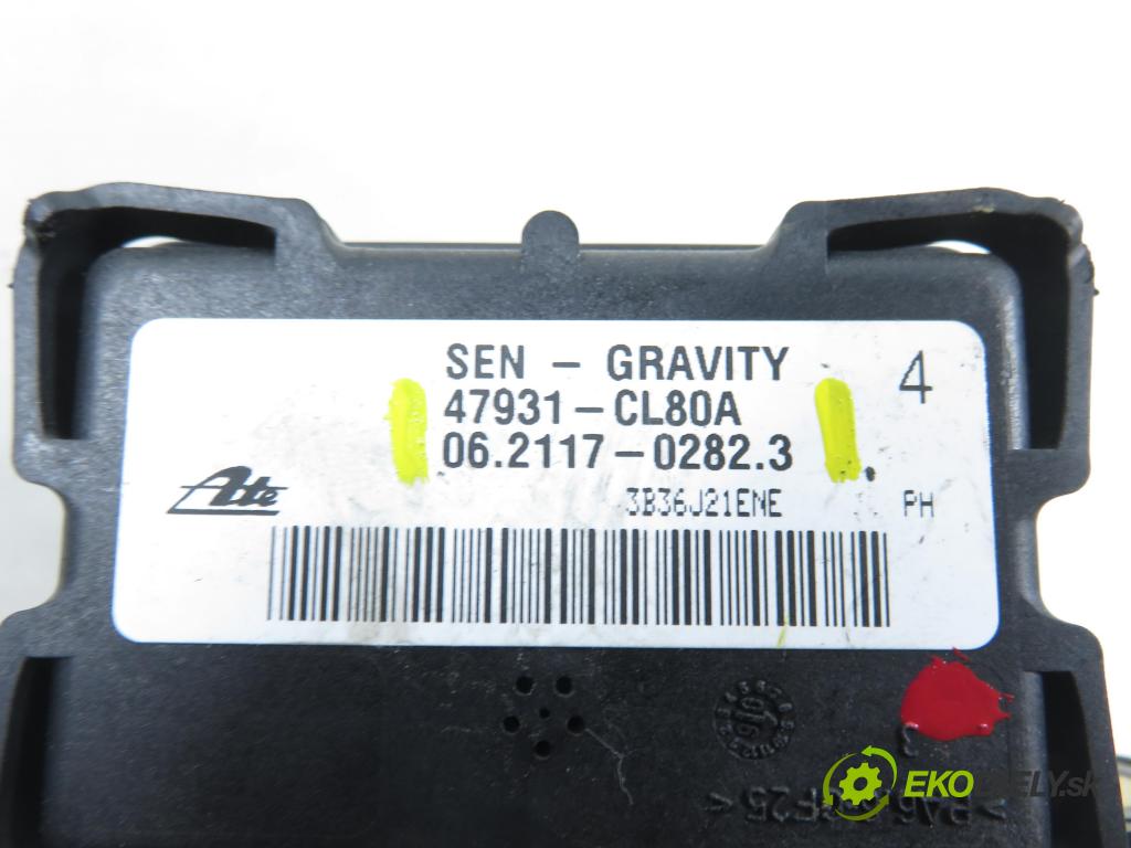 NISSAN PATHFINDER III (R51) TERENOWY 2007 198,00 4.0 4WD 269 - VQ40DE 3954,00 snímač ESP 06211702823 ; 47931CL80A