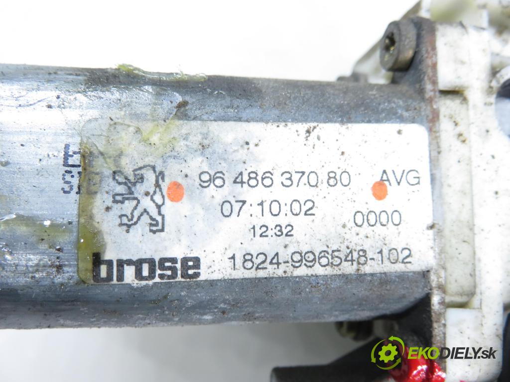 PEUGEOT 206 CC (2D) CABRIO 2002 80,00 1.6 16V - NFU 1587,00 mechanismus oken 9648637080