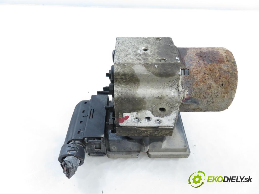 RENAULT TRAFIC II Skrzynia (FL) FURGON 2002 74,00 1.9 dCi 100 - F9Q 760 1870,00 pumpa ABS 13509005 ; 13664105 ; 54084659A (Pumpa ABS)