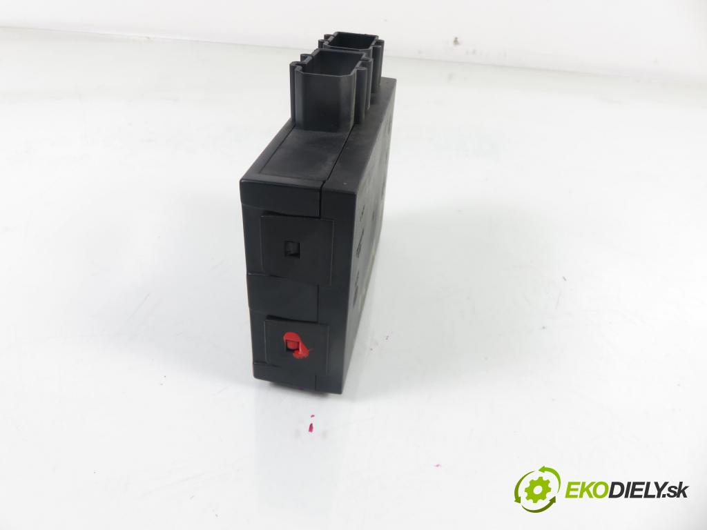 SEAT LEON (1M1) HB 2003 66,00 1.9 TDI 90 - ALH 1896,00 MODUL komfortu 1C0959799F ; 5DK00821450