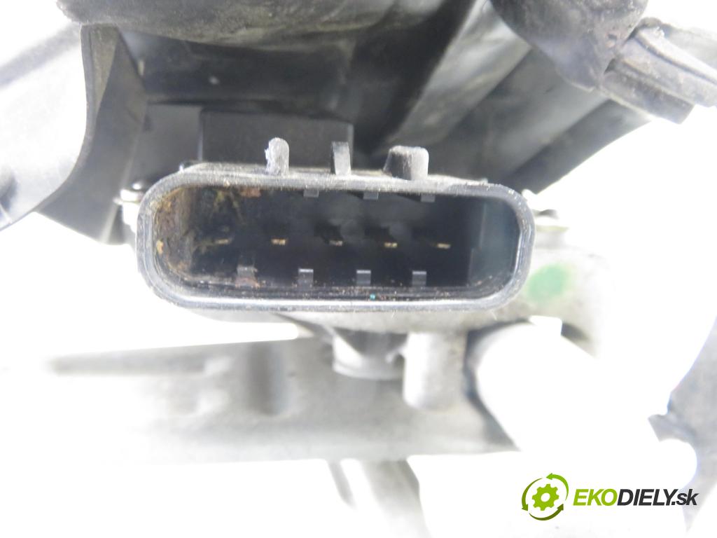 PEUGEOT BOXER Skrzynia FURGON 2007 88,00 2.2 HDi 120 - 4HU (P22DTE) 2198,00 Motorček stieračov 1363338080