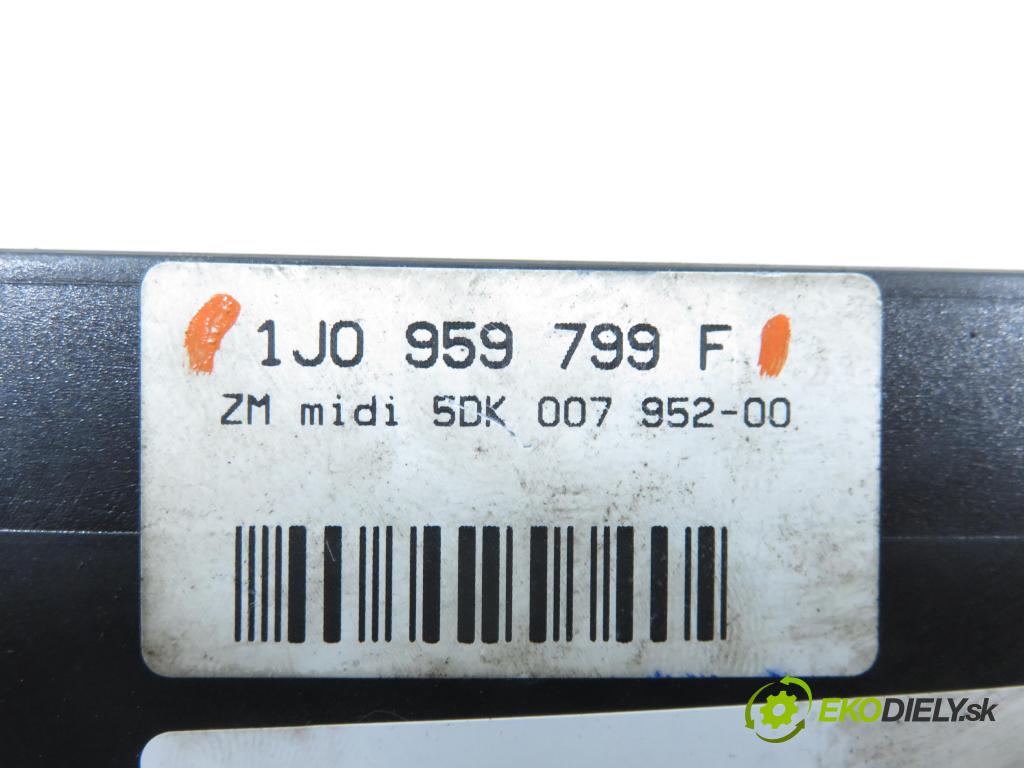 VW PASSAT B5 Variant (3B5) KOMBI 1999 81,00 1.9 TDI 110 - AFN 1896,00 MODUL komfortu 1J0959799F