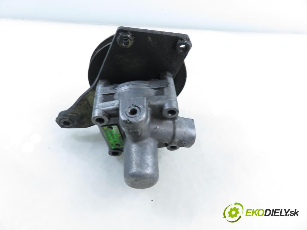 AUDI 80 (8C, B4) SEDAN 1993 66,00 1.9 TDI - 1Z 1896,00 Pumpa servočerpadlo 050145155A ; 7681955186 (Servočerpadlo)