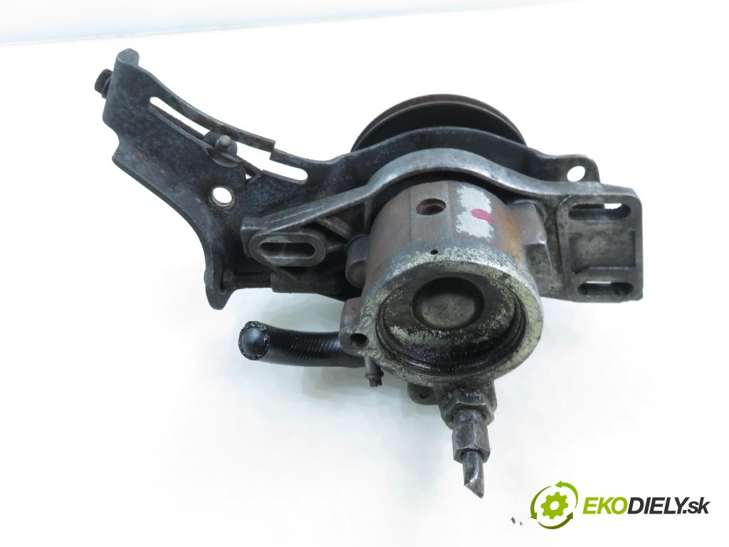 RENAULT ESPACE II (J/S63_) MINIVAN 1995 79,00 2.2 108 - J7T 772 2165,00 pumpa servočerpadlo  (Servočerpadlo)