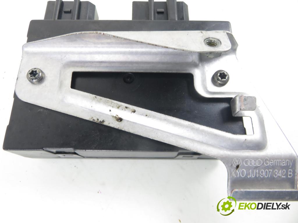 VW GOLF IV (1J1) HB 2000 81,00 1.9 TDI 110 - ASV 1896,00 MODUL komfortu 1J0959799AH