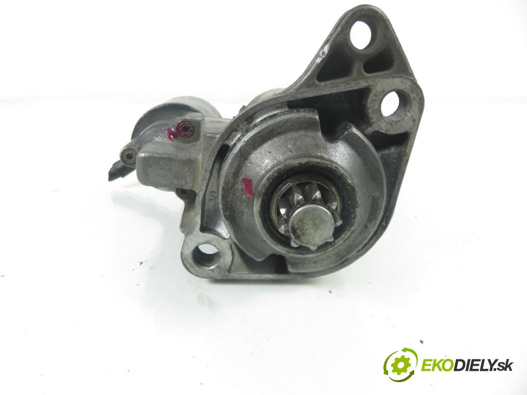 VW GOLF IV (1J1) HB 1999 74,00 1.6 - AKL 1595,00 Štartér 020911023F ; 0001121006 (Štartér)