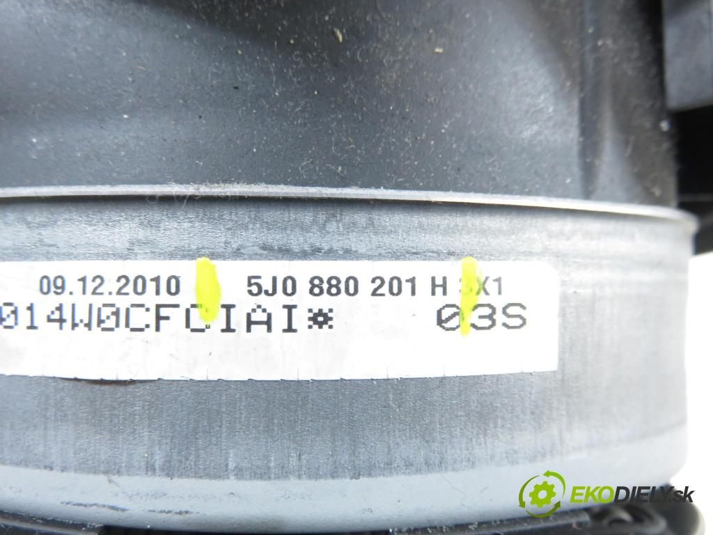 SKODA FABIA II Combi (545) KOMBI 2011 77,00 1.2 TSI - CBZB 1197,00 AirBag air BAG volantu 61872050A ; 5J0880201H