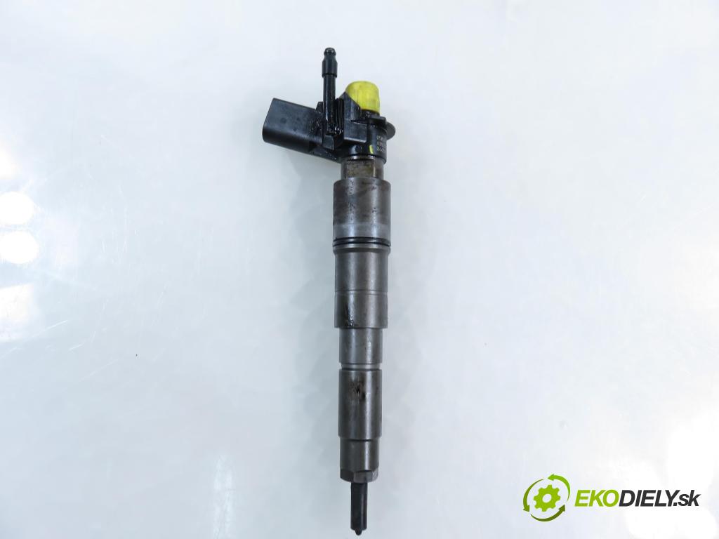 BMW 5 (E60) SEDAN 2006 170,00 530 xd 231 - M57 D30 (306D3) 2993,00 vstrekovač 0445115048 ; 7792721 (Vstrekovač paliva)