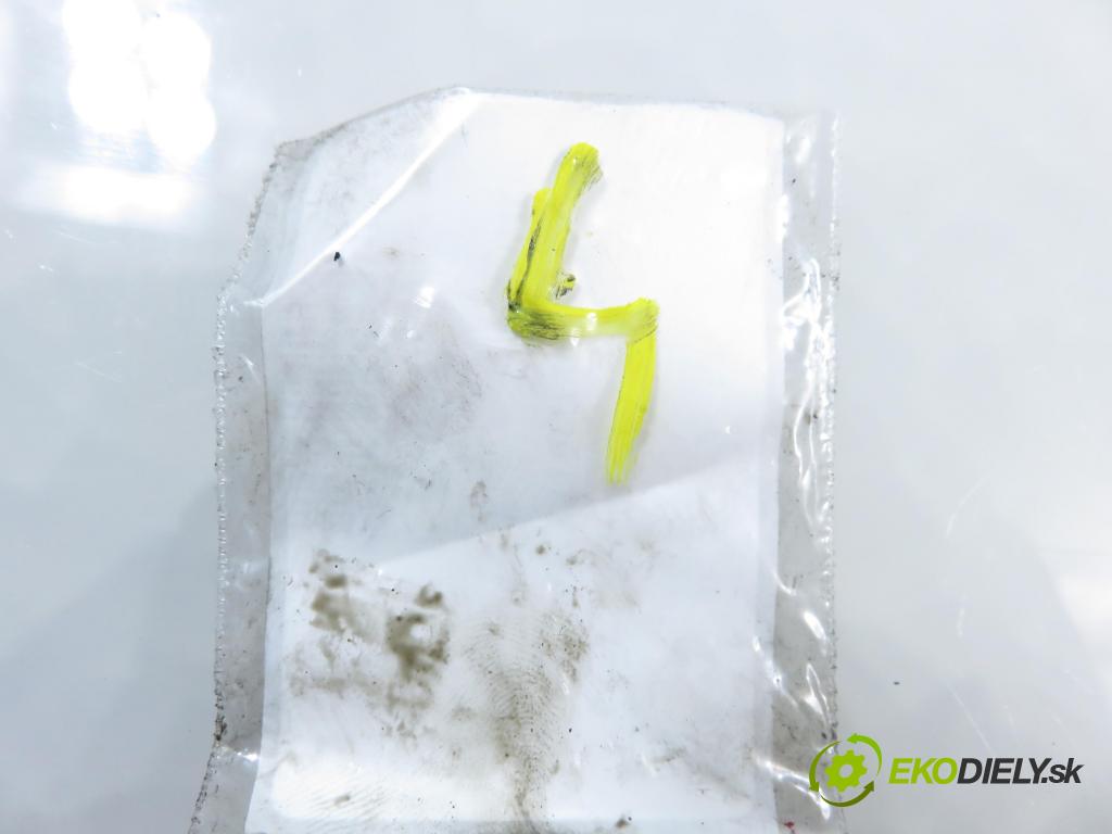 BMW 5 (E60) SEDAN 2006 170,00 530 xd 231 - M57 D30 (306D3) 2993,00 vstrekovač 0445115048 ; 7792721 (Vstrekovač paliva)