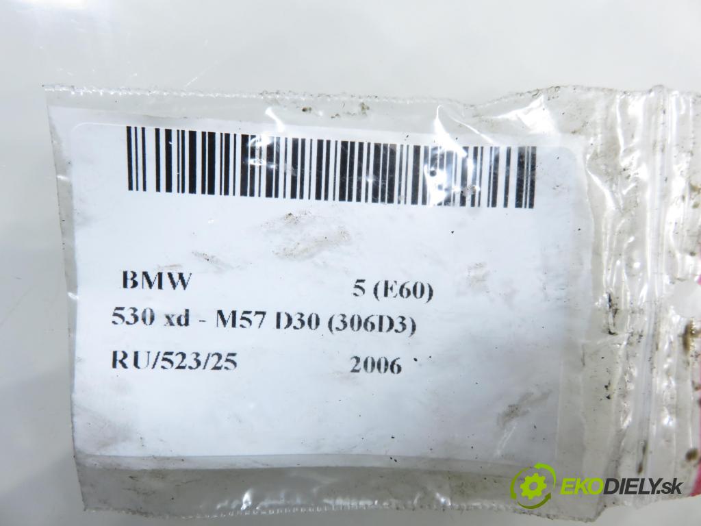 BMW 5 (E60) SEDAN 2006 170,00 530 xd 231 - M57 D30 (306D3) 2993,00 vstrekovač 0445115048 ; 7792721 (Vstrekovač paliva)