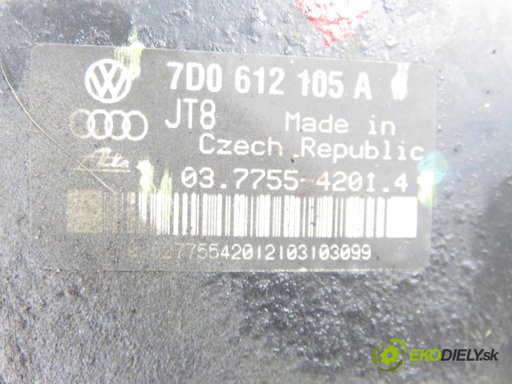 VW TRANSPORTER IV Platforma / podwozie (70E, 70L, 70M, 7DE, 7DL KABINA/PLATFORMA 1998 55,00 2.4 D - AJA 2370,00 Posilovač 7D0612105A ; 03775542014 (Servočerpadlo)